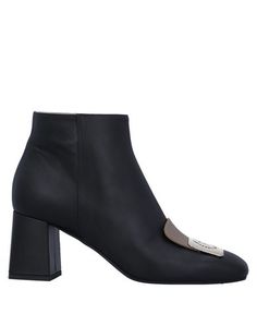 Полусапоги и высокие ботинки Pollini