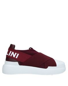 Низкие кеды и кроссовки Pollini