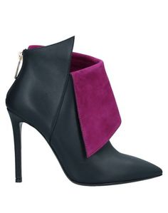 Полусапоги и высокие ботинки Pollini