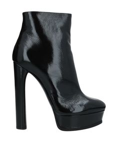 Полусапоги и высокие ботинки Casadei