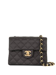 Chanel Pre-Owned стеганая сумка на плечо с логотипом CC