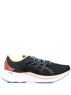 ASICS кроссовки Novablast на шнуровке