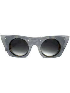 Kuboraum солнцезащитные очки в круглой оправе с эффектом черепашьего панциря
