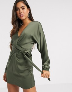 Атласное платье мини цвета хаки с рукавами "летучая мышь" ASOS DESIGN-Зеленый
