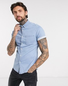 Светлая джинсовая рубашка узкого кроя ASOS DESIGN-Синий