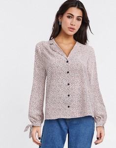 Бежевая атласная рубашка в горошек с завязками на манжетах Topshop-Бежевый