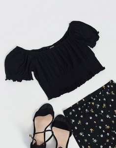 Черный кроп-топ с открытыми плечами Monki