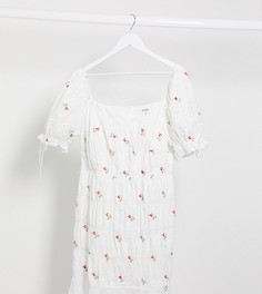 Белое присборенное платье мини с мелким цветочным принтом Missguided Plus-Белый