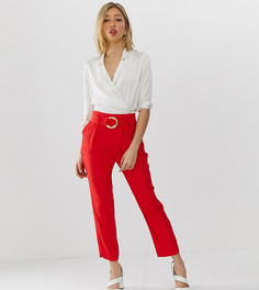 Красные суженные книзу брюки с декоративным кольцом River Island Petite-Красный