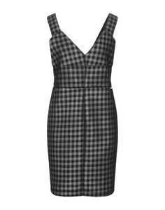 Короткое платье Guess