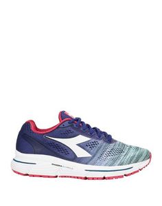 Низкие кеды и кроссовки Diadora