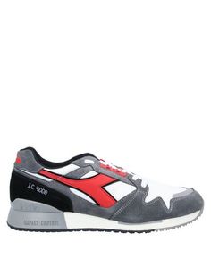 Низкие кеды и кроссовки Diadora