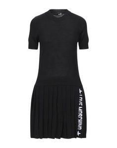 Короткое платье Love Moschino