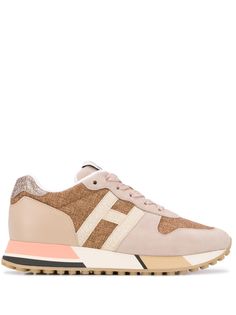 Hogan logo-patch lace-up sneakers