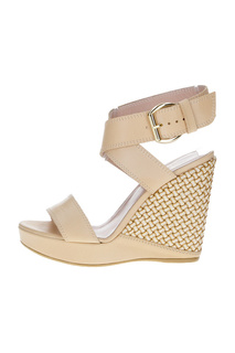 Босоножки Stuart Weitzman