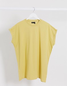 Длинная желтая oversize-футболка с отворотами ASOS DESIGN-Желтый