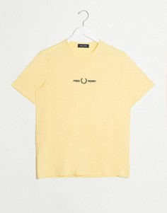 Пастельно-желтая футболка с вышивкой логотипа Fred Perry-Желтый