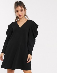 Черное свободное платье мини с V-образным вырезом и пышными рукавами ASOS DESIGN-Черный