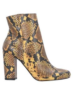 Полусапоги и высокие ботинки Steve Madden