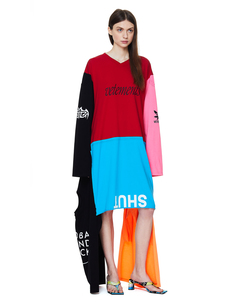 Платье из разноцветных футболок Vetements