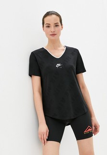 Футболка спортивная Nike
