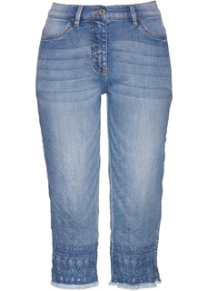 Капри джинсовые с вышивкой Bonprix