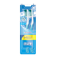 Зубная щетка Oral-B Глубокая Чистка 40 средняя 1 + 1 шт