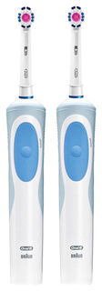 Электрическая зубная щетка Oral-B Vitality D12.513 3D White 1+1 Braun