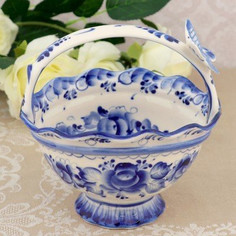 Конфетница «Корзиночка с бабочкой», гжель, фарфор, d=14 см, h=17 см Sima-Land