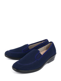 Туфли женские Алми 67110-33300 синие 37 RU