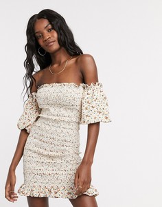 Присборенное платье мини цвета слоновой кости с цветочным принтом Topshop-Бежевый