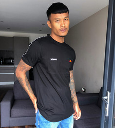 Черная футболка с лентой ellesse Fede эксклюзивно для ASOS-Черный