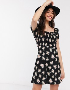 Черное чайное платье с цветочным принтом и пышными рукавами Miss Selfridge-Черный