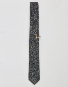 Фактурный галстук с булавкой на лацкан ASOS-Серый