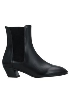 Полусапоги и высокие ботинки Stuart Weitzman