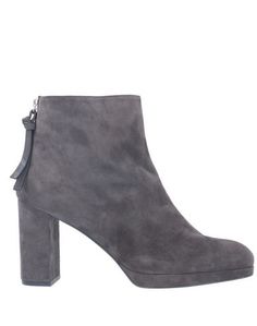 Полусапоги и высокие ботинки Stuart Weitzman