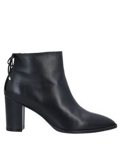Полусапоги и высокие ботинки Stuart Weitzman