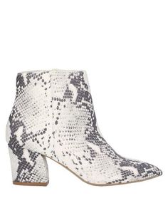 Полусапоги и высокие ботинки Steve Madden