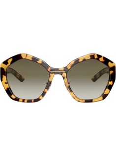 Prada Eyewear очки в массивной оправе черепаховой расцветки