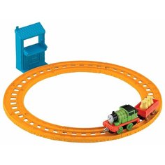 Fisher-Price Стартовый набор "Перси доставляет почту", серия Collectible Railway, BHR93
