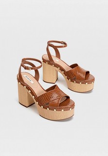 Босоножки Stradivarius