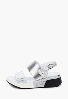 Сандалии Pierre Cardin