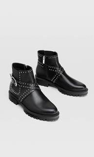 Stradivarius Ботинки С Заклепками На Рифленой Подошве Женская Коллекция Черный 38