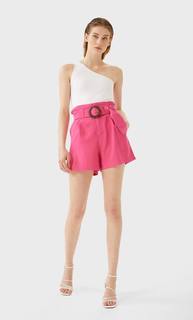 Stradivarius Шорты С Защипами И Ремнем Женская Коллекция Цвет Фуксии S