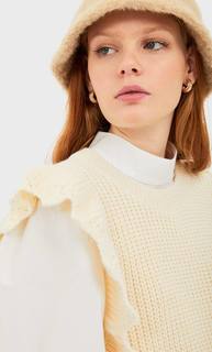 Stradivarius Жилет С Воланами Женская Коллекция Ванильный M