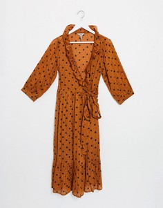 Платье рыжего цвета в горошек с запахом и оборками Object-Коричневый