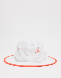 Белая панама с затягивающимся шнурком Nike Jordan-Белый