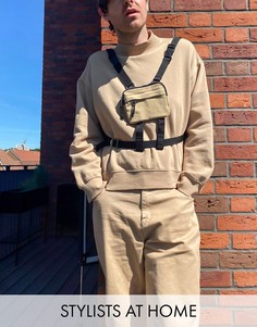 Миниатюрная светло-бежевая сумка на грудь с молнией ASOS DESIGN-Коричневый