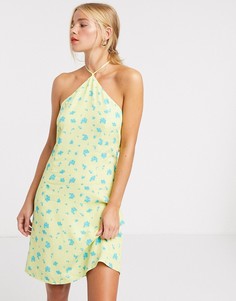 Платье мини с лямкой через шею и цветочным принтом Glamorous-Зеленый