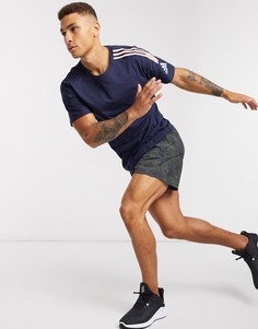 Черные шорты с камуфляжным принтом adidas-Черный